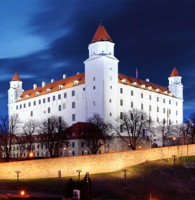 První zahraniční cesta ministra Metnara: Na Slovensku podepsal novou smlouvu o policejní spolupráci